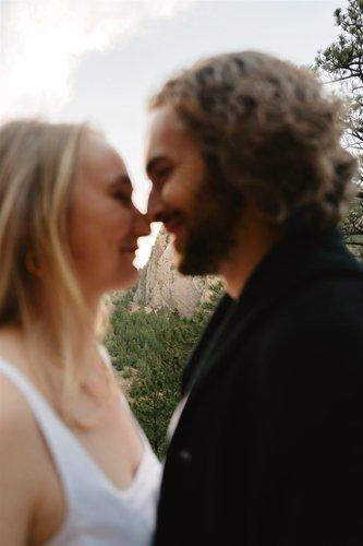 mobile - carousel-hero-element image-3